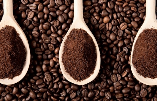 Giá cà phê Arabica yếu đi khi tồn kho trên đà hồi phục