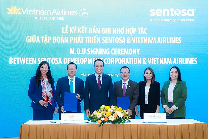 Hợp tác giữa Vietnam Airlines và Sentosa Development Corporation kỳ vọng góp phần thúc đẩy phát triển du lịch giữa Việt Nam và Singapore.