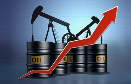 Điều gì khiến giá dầu bật tăng hơn 6%?