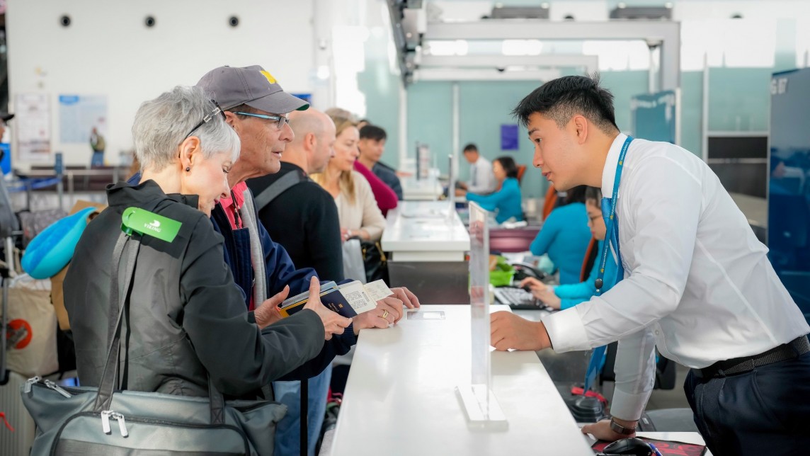 lưu lượng bay quốc tế qua Nội Bài đang tăng cao, có những ngày vượt qua cao điểm của năm 2019. Ảnh: NIA