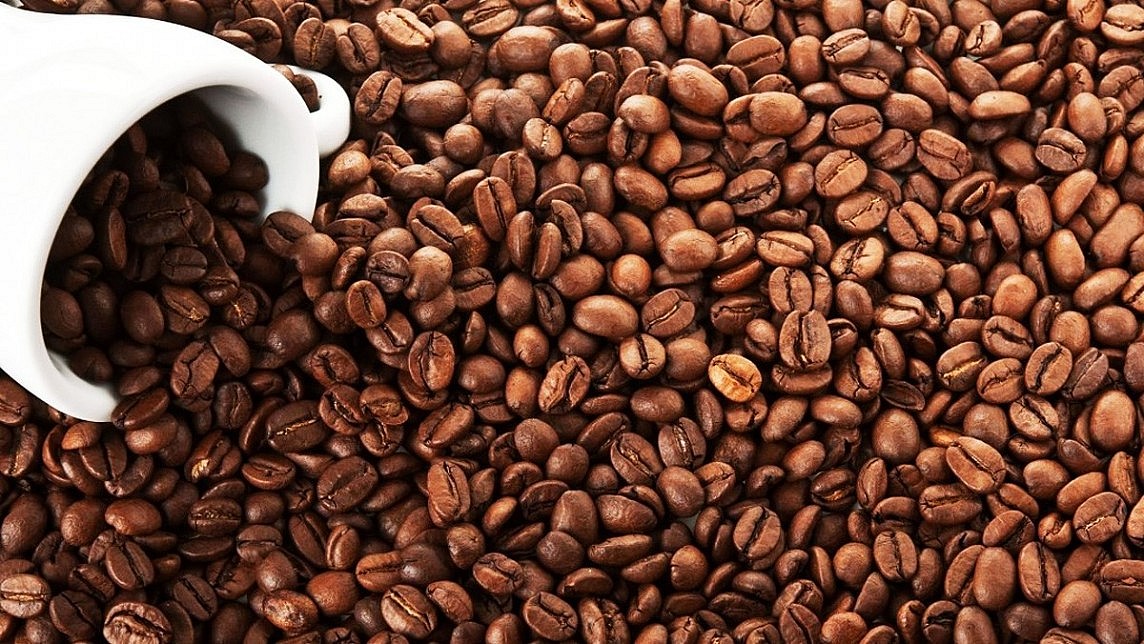 Giá cà phê Robusta thiết lập kỷ lục cao mới trong 30 năm