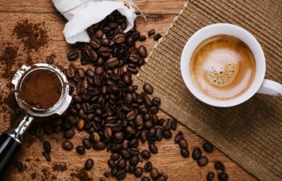 Giá cà phê mới nhất ngày 4/4/2024: Thị trường cà phê trong nước tăng phi mã, cao nhất 101.700 đồng/kg
