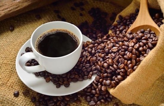 Giá cà phê mới nhất ngày 21/4/2024: Cà phê trong nước duy trì đà tăng cao, mức tăng 1.700 – 2.800 đồng/kg