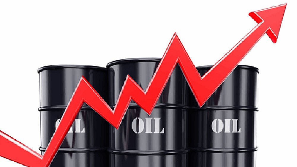 Giá dầu thế giới giao dịch ở mức cao hơn
