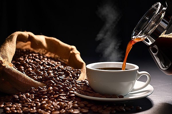 thị trường trong nước phục hồi nhẹ