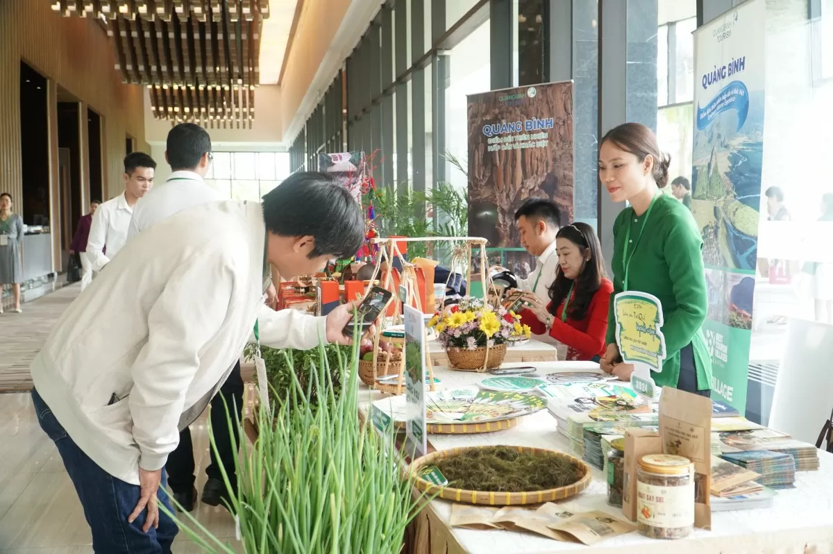Quảng bá sản phẩm OCOP, nông sản đặc trưng tại Hội nghị quốc tế Du lịch nông thôn Quảng bá sản phẩm OCOP, nông sản đặc trưng tại Hội nghị quốc tế Du lịch nông thôn