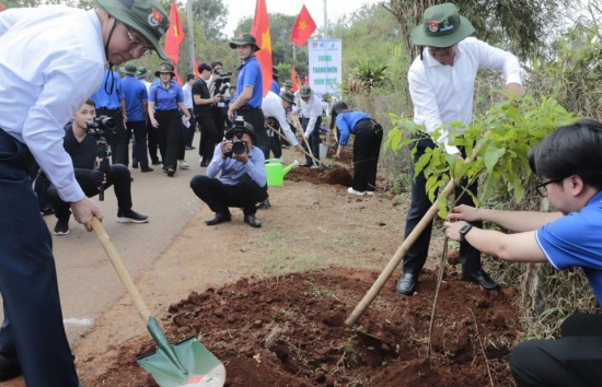 Bà Rịa-Vũng Tàu cùng Petrovietnam ra quân Tháng thanh niên năm 2025